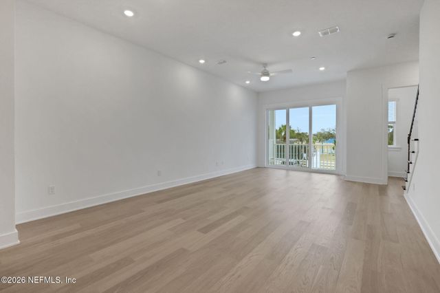 1026 2ND Avenue N, Jacksonville Beach, FL 32250