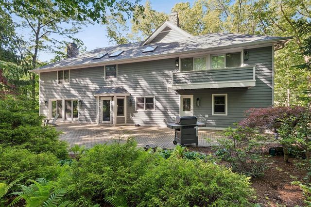 18353 Forest Beach Drive, New Buffalo, MI 49117