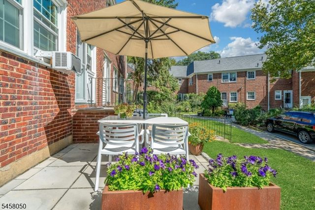 154 Boyden Ave B, Maplewood Twp., NJ 07040