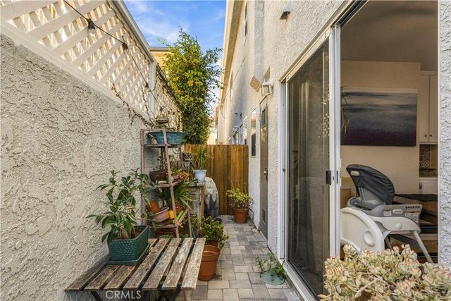 934 W 26th 1, San Pedro, CA 90731