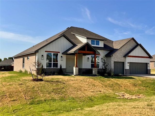4076 Blue Ridge Avenue, Newcastle, OK 73072