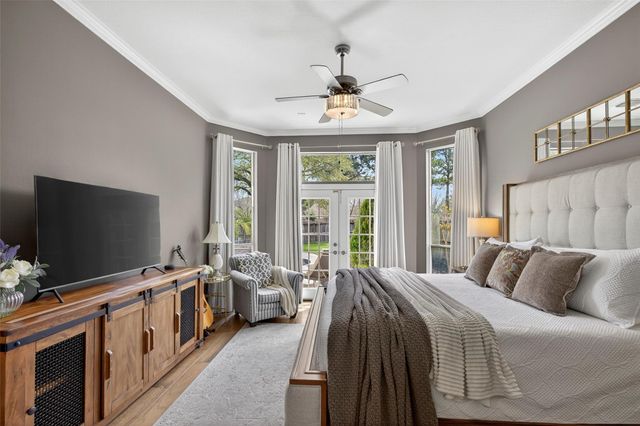 11403 Parkriver Drive, Houston, TX 77070