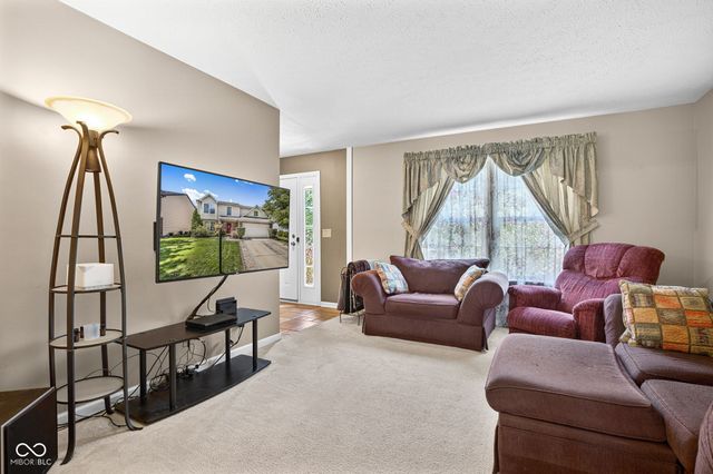 19485 Amber Way, Noblesville, IN 46060