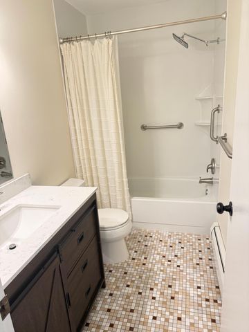 14630 Garrett 401, Apple Valley, MN 55124