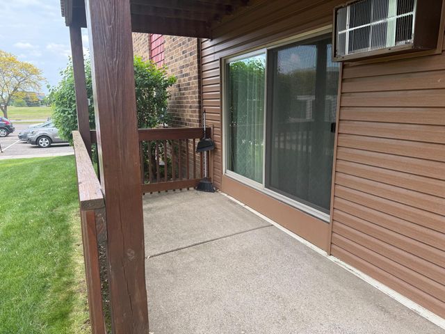 14630 Garrett 401, Apple Valley, MN 55124