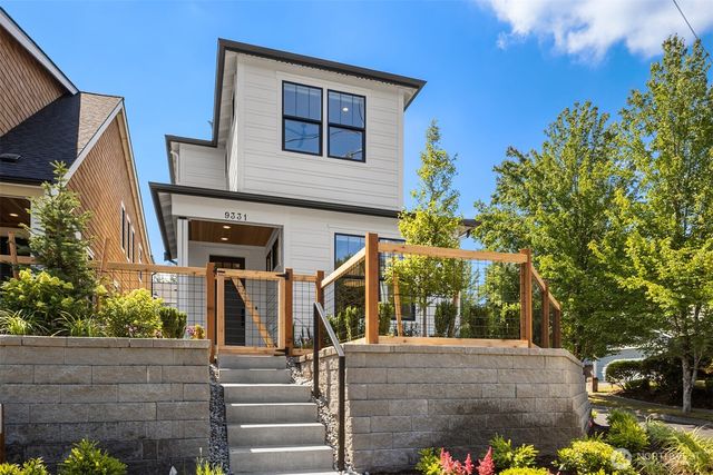 9331 126th Avenue NE, Kirkland, WA 98033