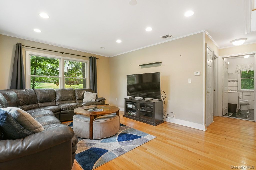 108 Ridge Road, Highland Mills, NY 10930 — photo 4
