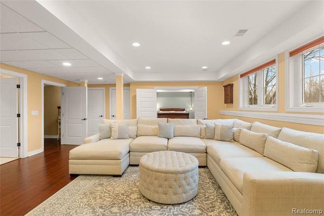 14250 Wright Drive, Linden, MI 48451