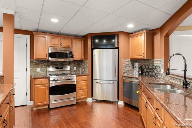 14250 Wright Drive, Linden, MI 48451