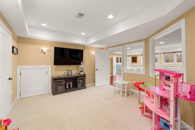 14250 Wright Drive, Linden, MI 48451