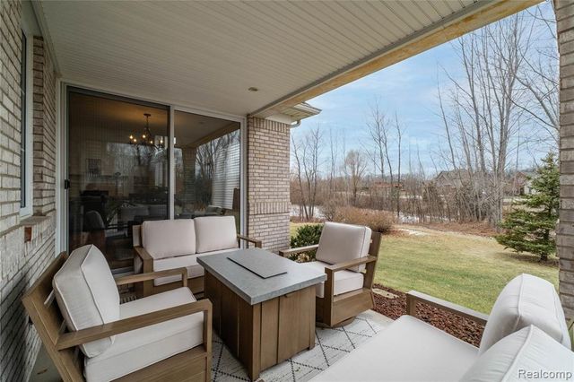 14250 Wright Drive, Linden, MI 48451