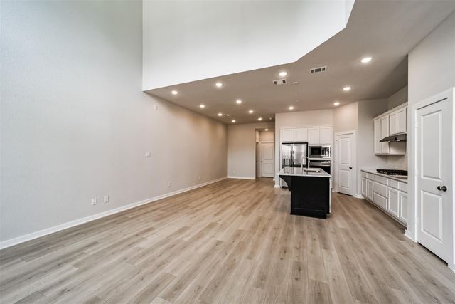 16519 Texas Hill Country Road, Cypress, TX 77433