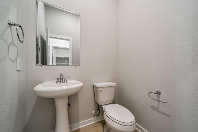 16519 Texas Hill Country Road, Cypress, TX 77433