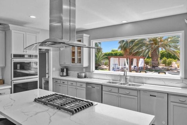 48750 Southview Place, Indio, CA 92201