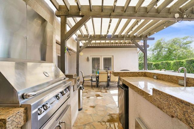 48750 Southview Place, Indio, CA 92201