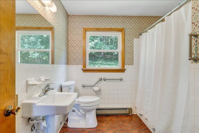 9947 Slings Gap RD, Bent Mountain, VA 24059