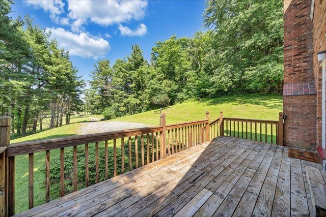 9947 Slings Gap RD, Bent Mountain, VA 24059