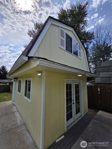 11211 SE 223rd Place, Kent, WA 98031