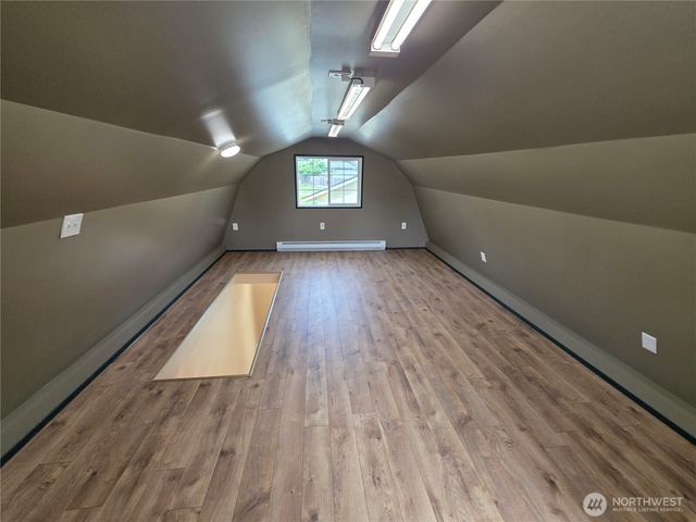 11211 SE 223rd Place, Kent, WA 98031