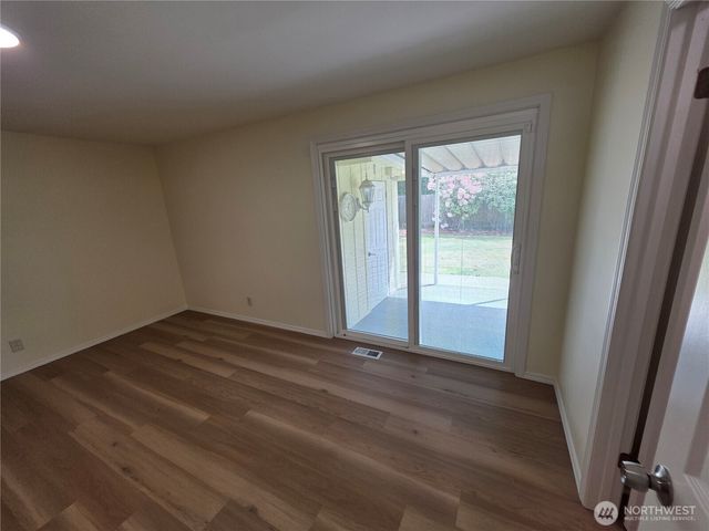 11211 SE 223rd Place, Kent, WA 98031