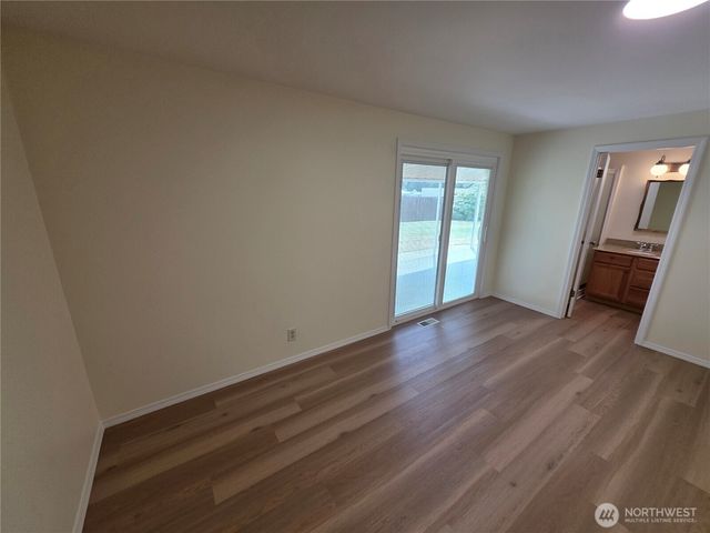 11211 SE 223rd Place, Kent, WA 98031