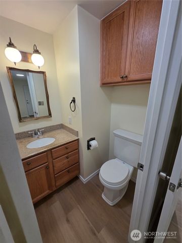 11211 SE 223rd Place, Kent, WA 98031