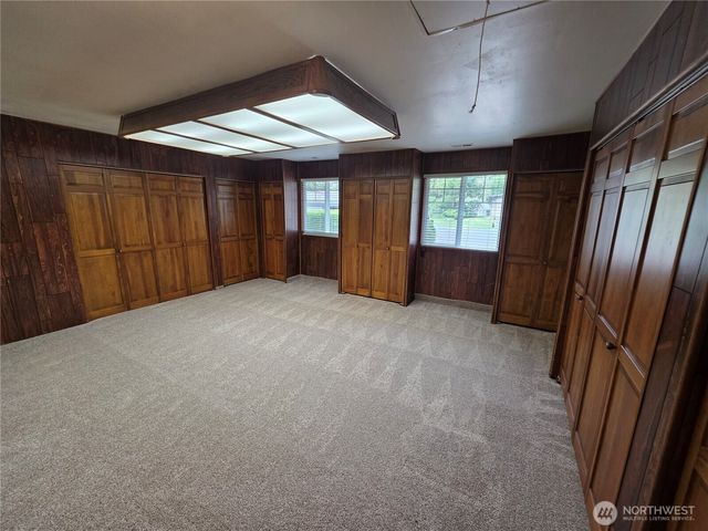 11211 SE 223rd Place, Kent, WA 98031