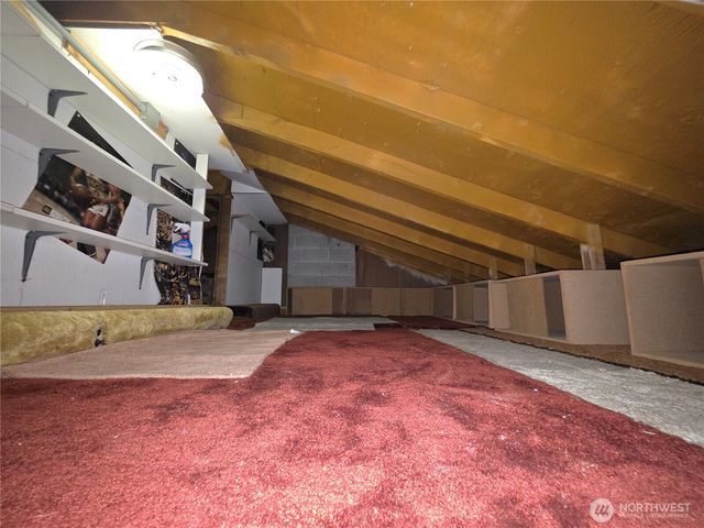 11211 SE 223rd Place, Kent, WA 98031