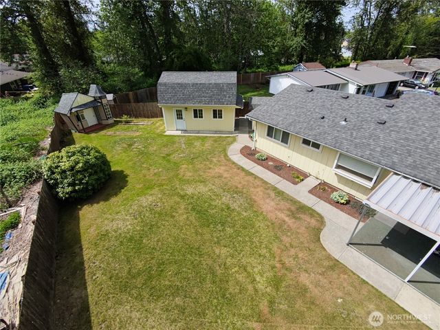 11211 SE 223rd Place, Kent, WA 98031
