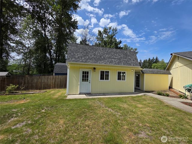11211 SE 223rd Place, Kent, WA 98031
