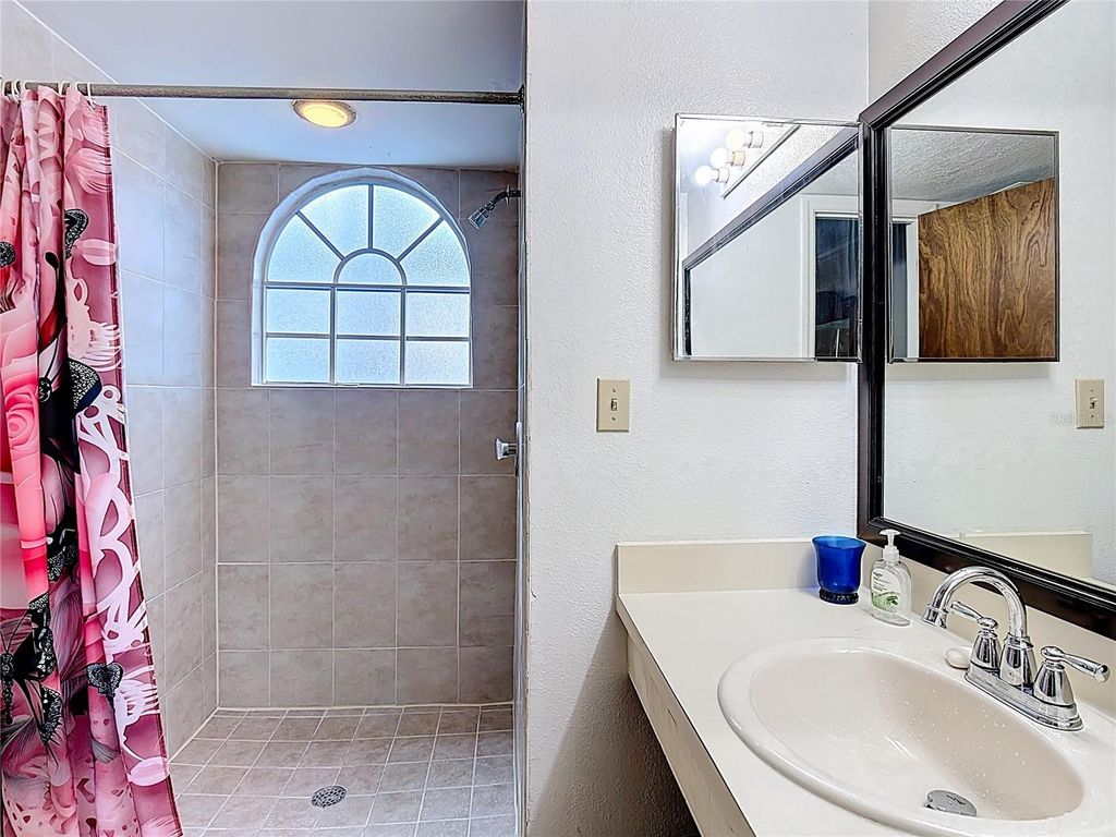 Image 15 of property listing at 2719 N POINCIANA BOULEVARD 185, Kissimmee, FL 34746