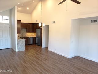8700 E MOUNTAIN VIEW Road 2033, Scottsdale, AZ 85258