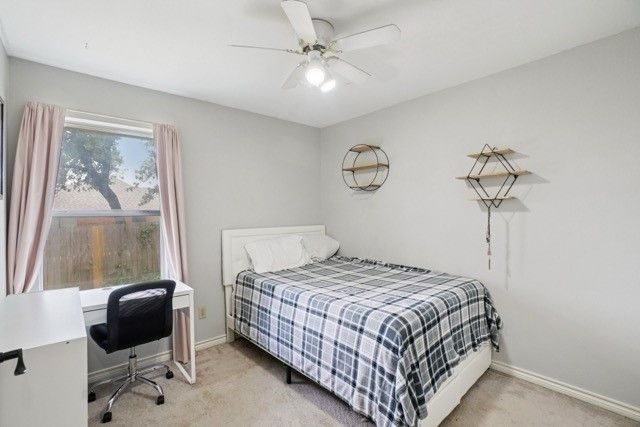 901 Wayne Trail, Azle, TX 76020