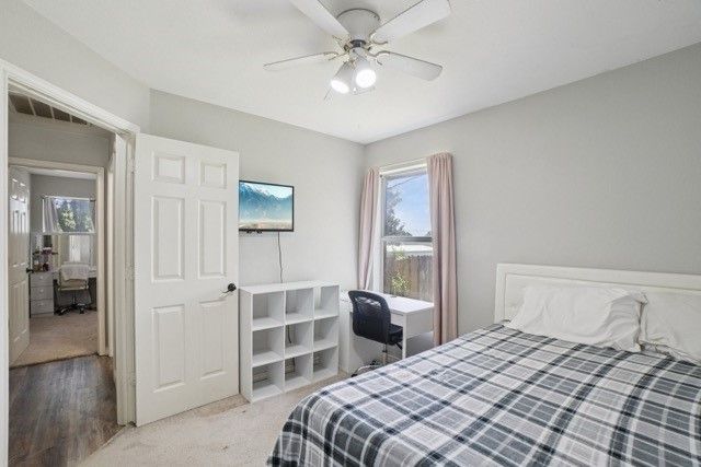 901 Wayne Trail, Azle, TX 76020