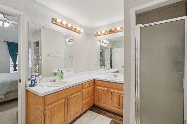 901 Wayne Trail, Azle, TX 76020
