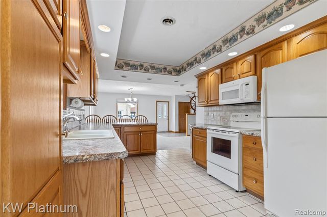 7811 Alexandria Drive, Ira, MI 48023
