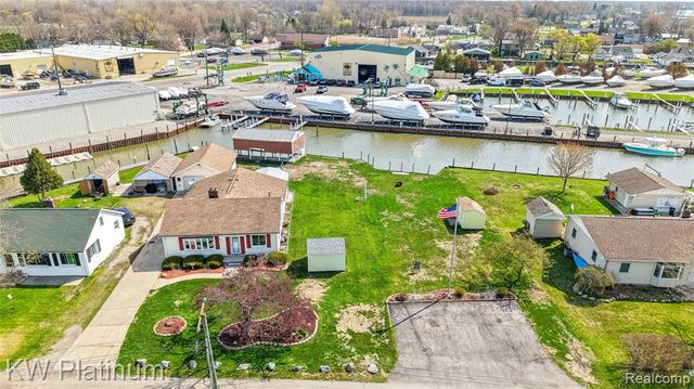 7811 Alexandria Drive, Ira, MI 48023