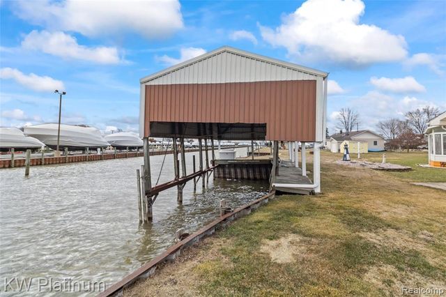 7811 Alexandria Drive, Ira, MI 48023