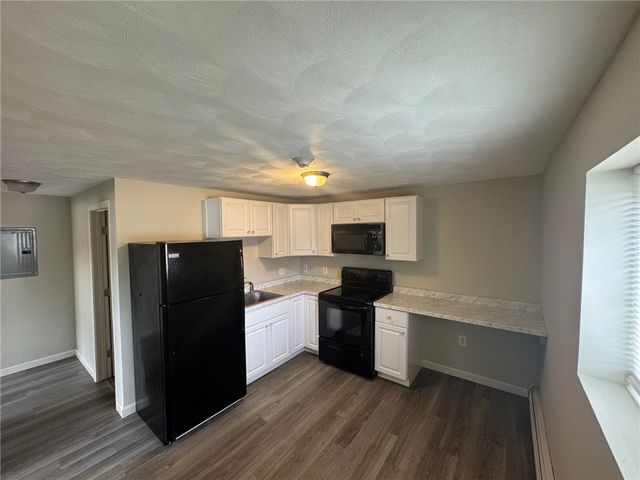 54 River Street 4, West Warwick, RI 02893