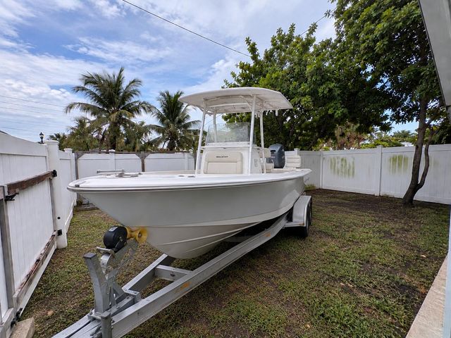 601 SE 3RD Avenue, Delray Beach, FL 33483