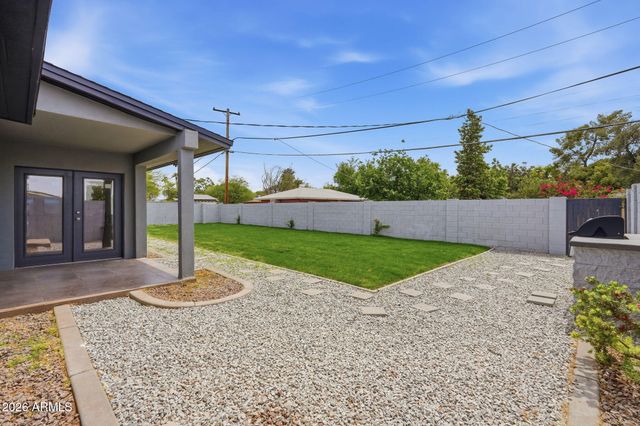 1625 W ORANGEWOOD Avenue, Phoenix, AZ 85021