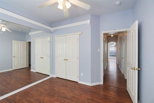 5541 Dunn Hill Drive, Fort Worth, TX 76137