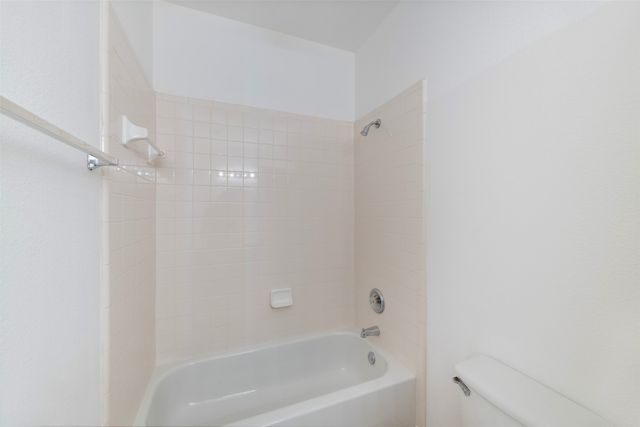 5541 Dunn Hill Drive, Fort Worth, TX 76137