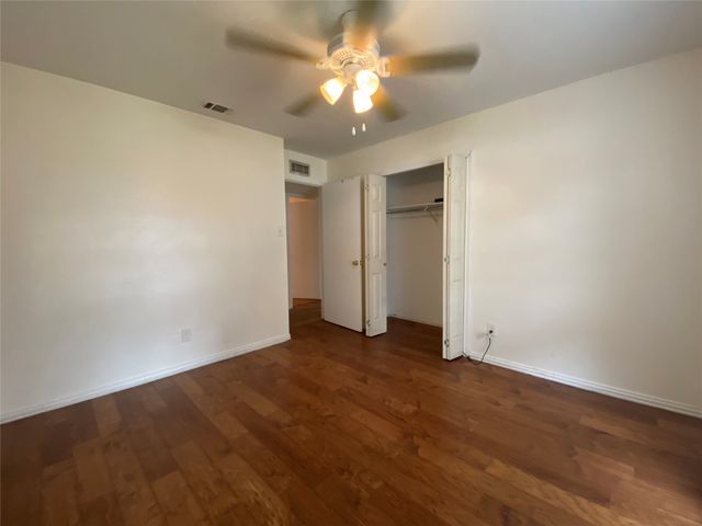 2018 Clark Trail, Grand Prairie, TX 75052