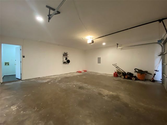 2018 Clark Trail, Grand Prairie, TX 75052