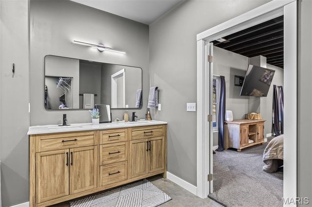 709 Eberhardt Lane, De Soto, MO 63020