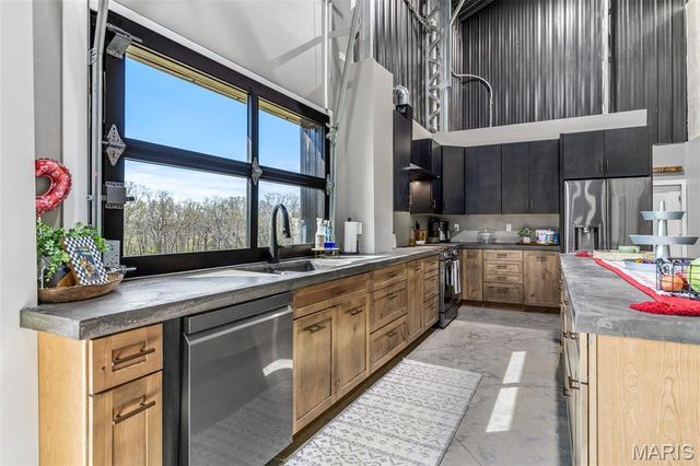 709 Eberhardt Lane, De Soto, MO 63020