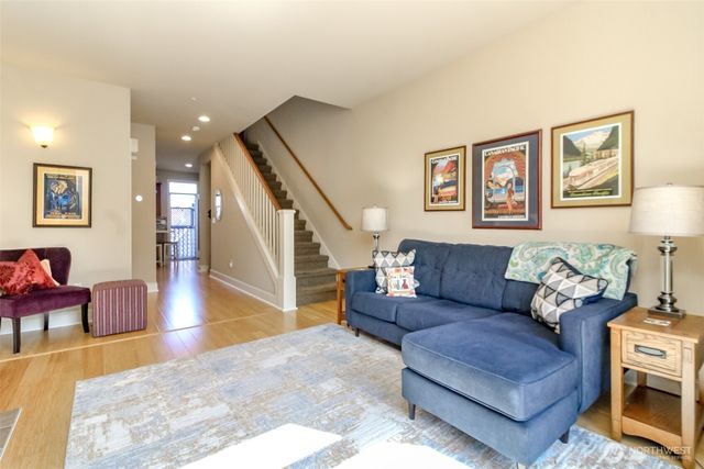 2105 Yakima Avenue, Tacoma, WA 98405