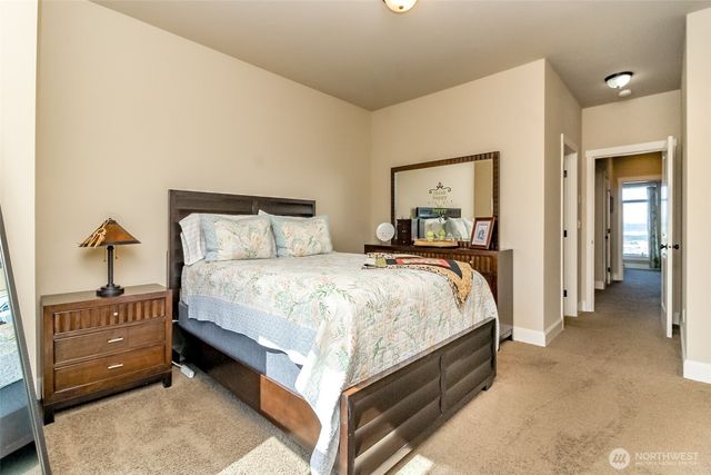 2105 Yakima Avenue, Tacoma, WA 98405
