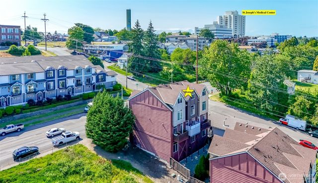 2105 Yakima Avenue, Tacoma, WA 98405